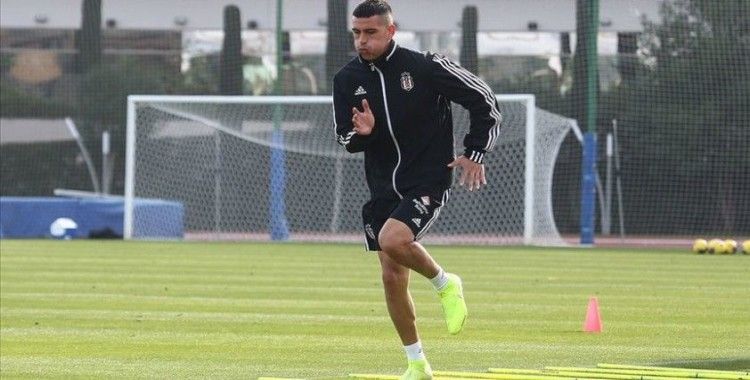 Beşiktaş'ta Şilili futbolcu Enzo Roco'nun sözleşmesi feshedildi