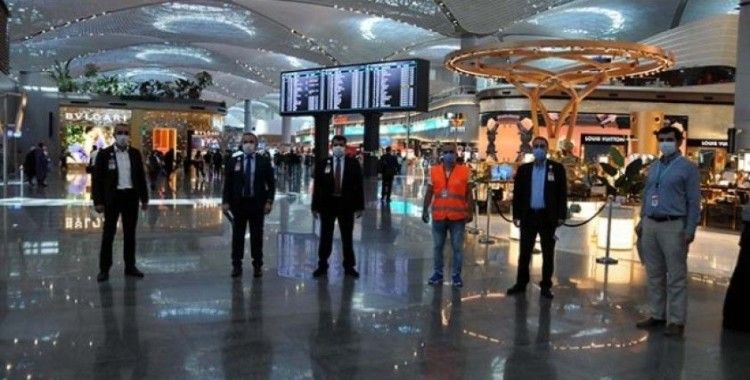 İstanbul Havalimanı'nda koronavirüs denetimleri sürüyor