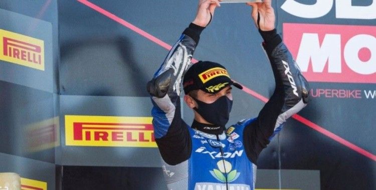 Milli motosikletçi Bahattin Sofuoğlu İspanya'da birinci ilan edildi