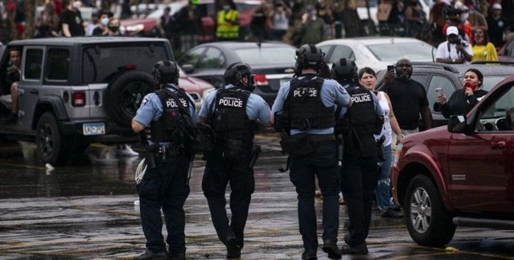 ABD yine ırkçı polis şiddetiyle gündemde