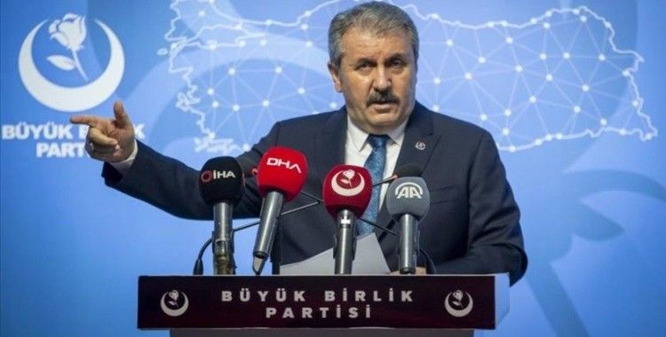 BBP Genel Başkanı Destici: Türkiye, ihtilaflı veya bize ait olan adalara ziyarete kesinlikle izin vermemelidir
