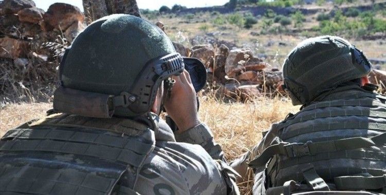 MSB: Barış Pınarı ve Fırat Kalkanı bölgelerine saldırı hazırlığındaki 11 terörist etkisiz hale getirildi