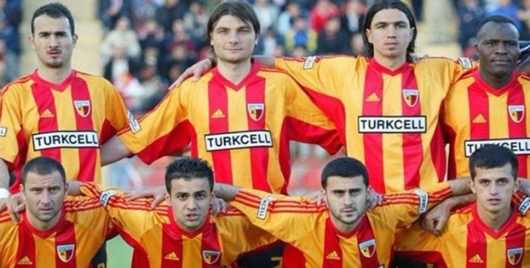 Kayserispor'un son transferi İlhan Parlak: 'Çok mutluyum'