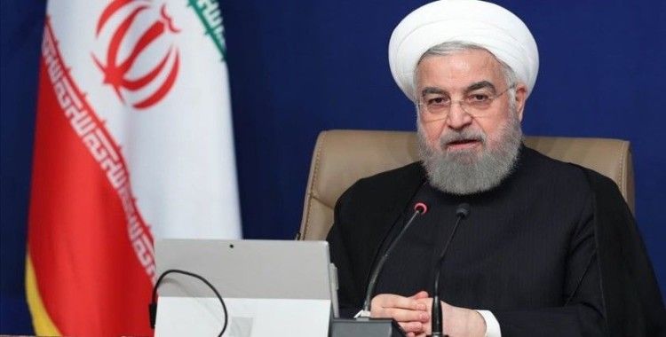 İran Meclis Başkanı, Ruhani hükümetini ABD yaptırımları karşısında 'pasif' kalmakla eleştirdi
