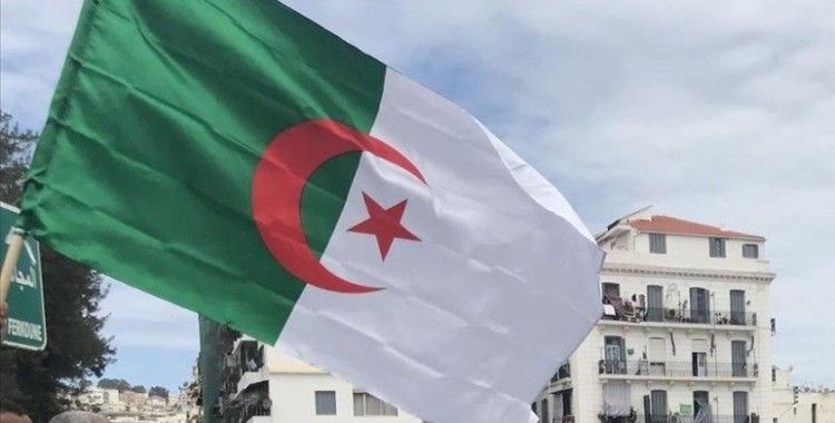 Cezayir'den Fransız medyasına 'belgesel' tepkisi