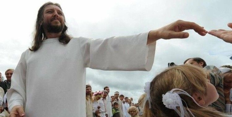 Rusya'da kendisini İsa Peygamber ilan eden tarikat lideri tutuklandı
