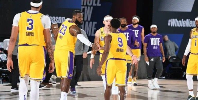 Los Angeles Lakers seride avantaj yakaladı