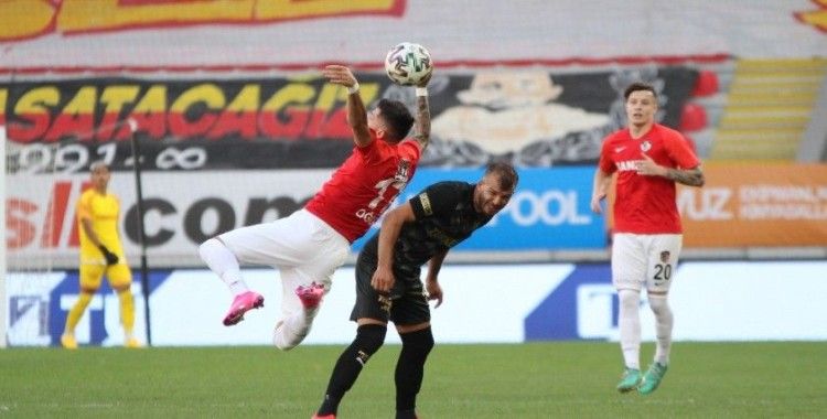 Göztepe, Gaziantep FK ile 2-2 berabere kaldı 