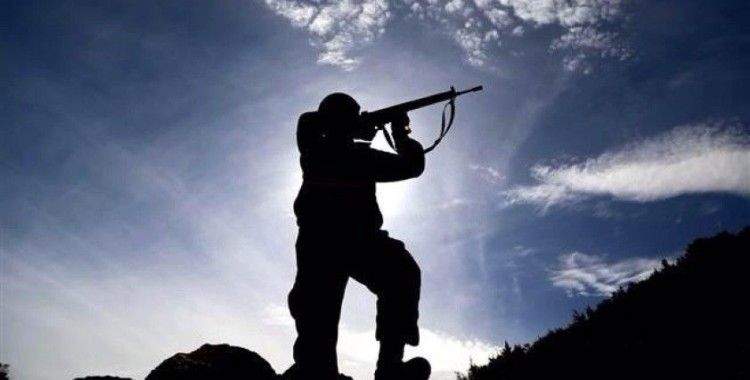 MSB: '2 PKK'lı terörist teslim oldu'