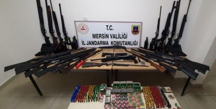 Mersin'de 39 adet av tüfeği ile 9 adet kuru sıkı tabanca ele geçirildi