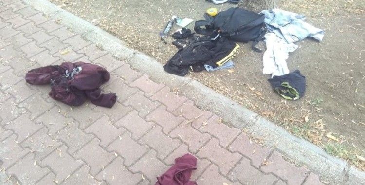 Bolu'da çocuk parkına bırakılan şüpheli çanta fünyeyle patlatıldı