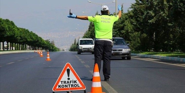 Türkiye genelinde radarla hız denetiminde 24 bin 201 sürücüye ceza