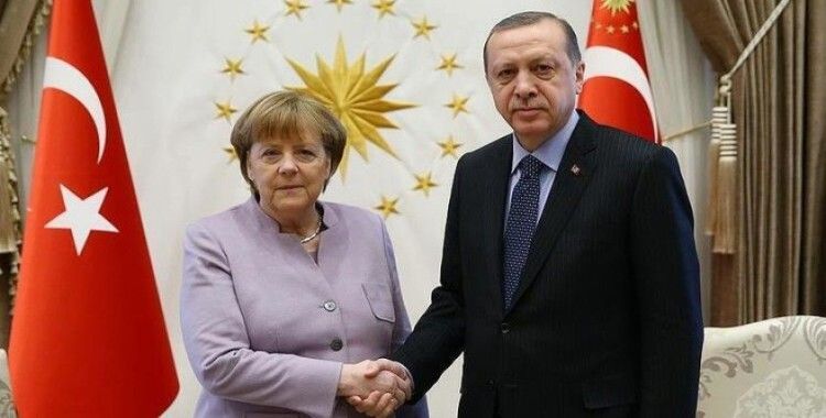 Erdoğan, Merkel ile video konferans görüşmesi gerçekleştirdi, Merkel AB-Türkiye ilişkilerinin iyileştirilmesini istedi