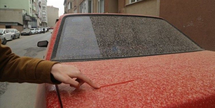 Çöl tozu Türkiye'nin batı kesimlerinde çamurlu yağmura yol açabilir