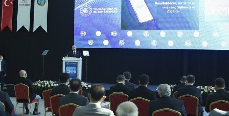 Bakan Karaismailoğlu 'Uçuş Rehberim' uygulaması tanıtım programına katıldı