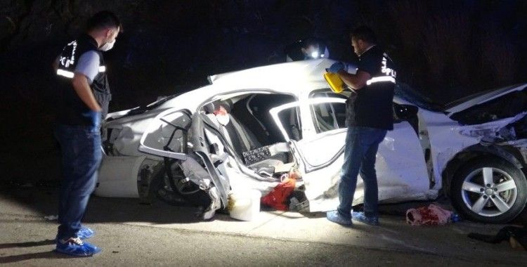 Ceyhan'da kaza: 4 ölü, 4 yaralı