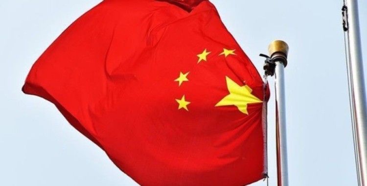 Çin'de bayrağa ve ulusal ambleme kasten hakaret suç sayılacak