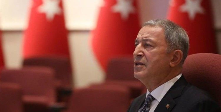 Bakan Akar'dan KKTC 5'inci Cumhurbaşkanı Ersin Tatar'a tebrik mesajı