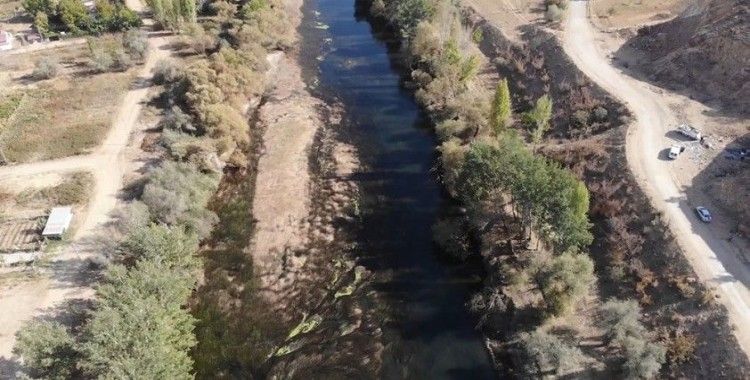 Türkiye’nin en uzun nehri Kızılırmak’ta kuraklık tehlikesi