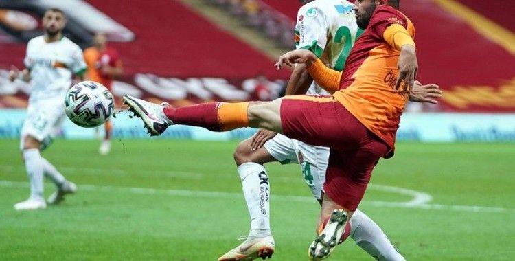 Galatasaray, 90 artı 5’te yediği golle Alanyaspor’a 2-1 yenildi
