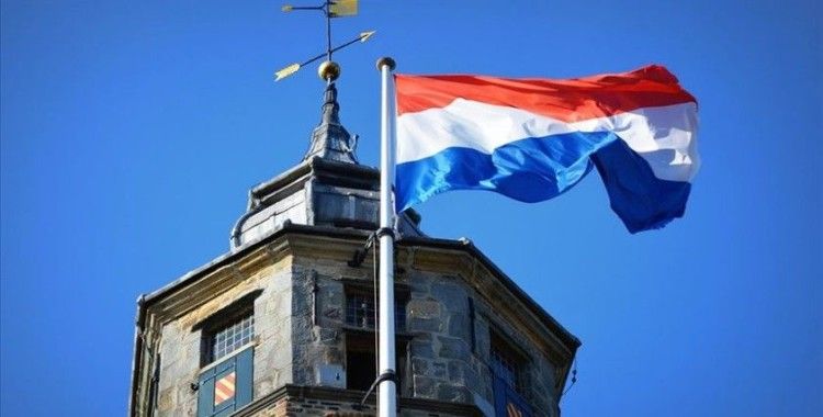 Hollanda'da kadınlara askerlik yükümlülüğü kapsamında celp kağıdı gönderilecek