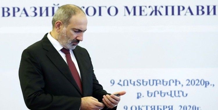  Ağır kayıplar veren Ermenistan’ın Başbakanı Paşinyan halkı cepheye çağırdı