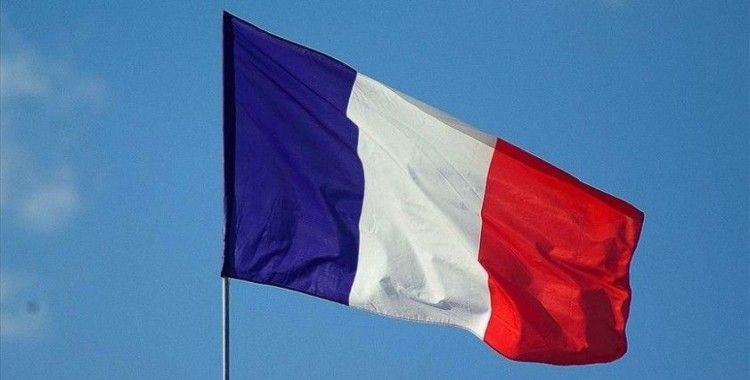 Fransa'da şiddet gören kadın Katolik kocasını 'İslamcı' diye şikayet etti
