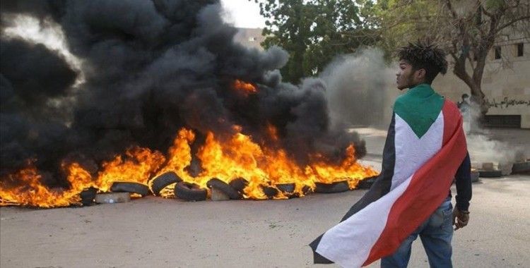 Sudan'da hayat pahalılığı, ekmek ve yakıt krizi protestoları sürüyor