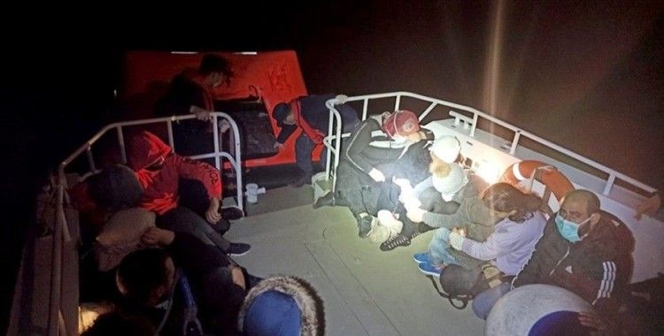 Datça açıklarında 16 sığınmacı kurtarıldı