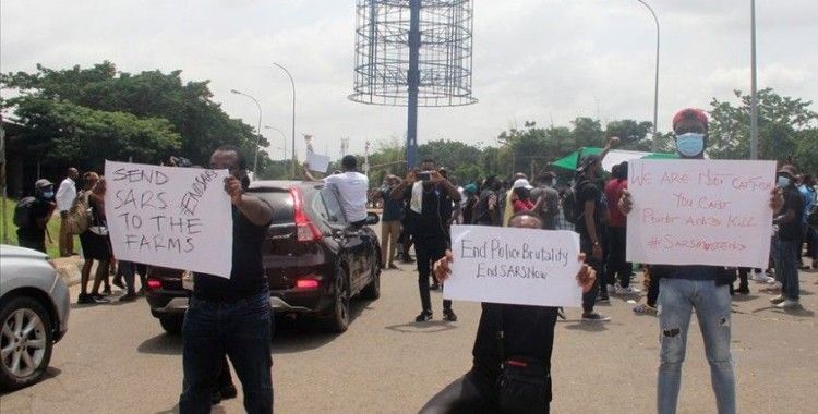 Nijerya'da protestolar devam ederken Rivers eyaletinde ordu sokağa indi