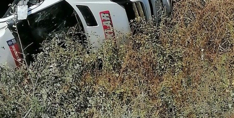 Aydın'da yolcu minibüsü devrildi: 6 yaralı