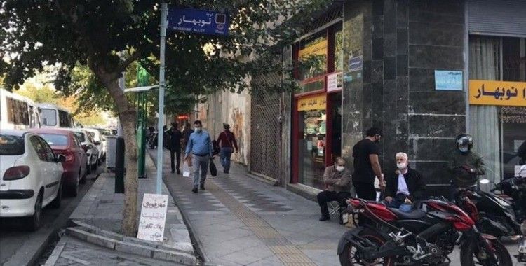 İran'da Kovid-19 tedbirleri kapsamında 43 şehirde iş yerleri kapatılacak