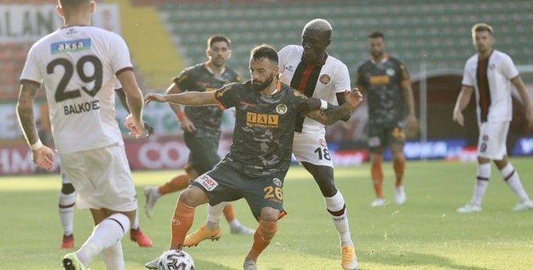 Süper Lig: Aytemiz Alanyaspor: 2 - Fatih Karagümrük: 0 (Maç sonucu)