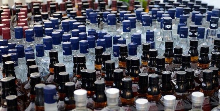 Manisa'da 705 litre sahte içki ele geçirildi