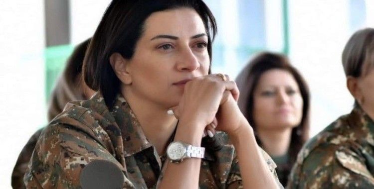Ermenistan Başbakanının eşi cepheye gidecek