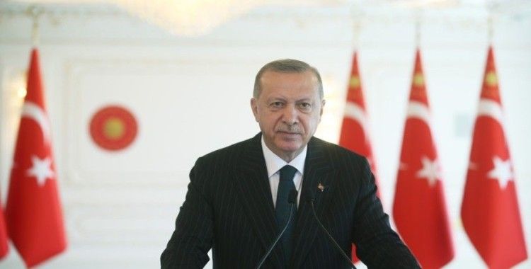  Erdoğan: “Peygamber Efendimize yapılan saldırılara karşı durmak bizim şeref meselemizdir”