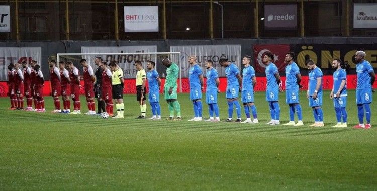  Süper Lig: Fatih Karagümrük: 2 - BB Erzurumspor: 0 (Maç devam ediyor)