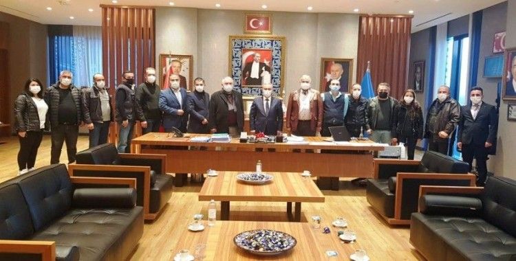 Başkan Özdemir: 'Esnaflarımızın kiraları düşürülsün'