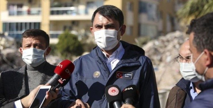 Bakan Kurum: İzmir'deki deprem sonrası 50 binada tahliye çalışmalarını tamamladık, yıkım süreçlerini de başlatacağız