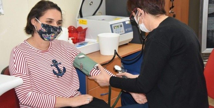 Adana’da ilk korona virüs aşısı yapıldı