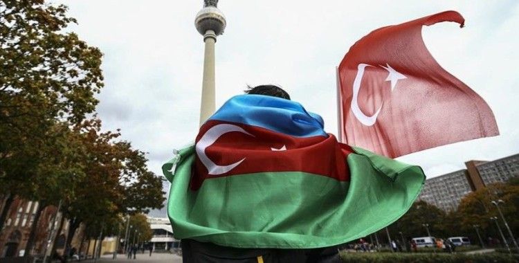 Rus gazetesi: Karabağ'da Ermenistan ve Rusya kaybetti, Türkiye kazandı