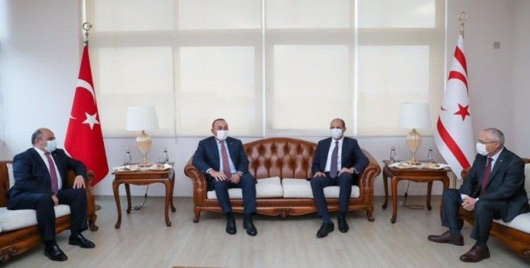Dışişleri Bakanı Çavuşoğlu, KKTC'nin 37. kuruluş yıldönümü kutlamaları için KKTC'de
