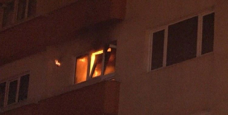 Şişli’de bir binanın 5’inci katında korkutan yangın: 1 ağır yaralı