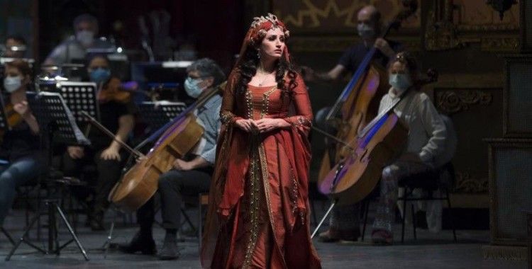 238 yıllık 'Saraydan Kız Kaçırma' operası Kovid-19'a göre yeniden kurgulandı