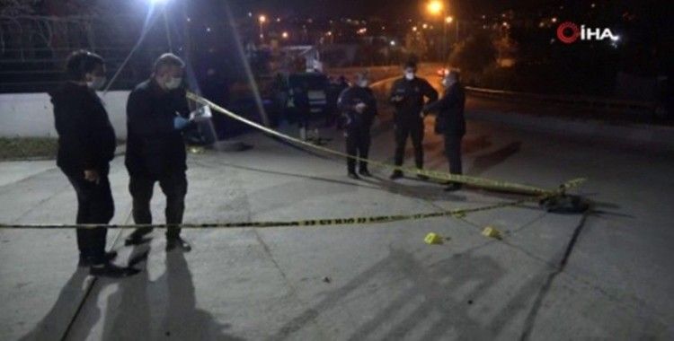 Arnavutköy’de oto galeriye pompalı tüfekli silahlı saldırı: 2 kişi yaralı