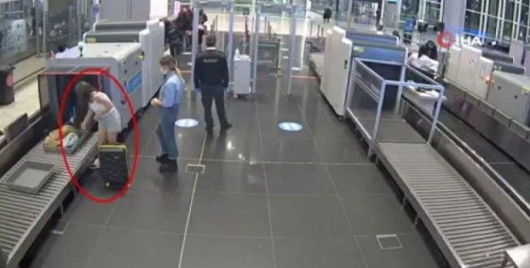 PKK şüphelisi kadın havalimanında yakalandı