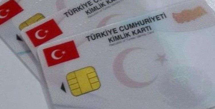 3 yılda 7 bin 312 yabancı Türkiye vatandaşı oldu