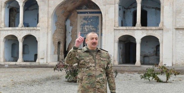 Aliyev, Ağdam kentini ziyaret etti