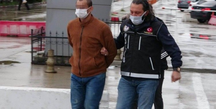 Samsun'da sokak satıcılarına operasyon: 6 gözaltı