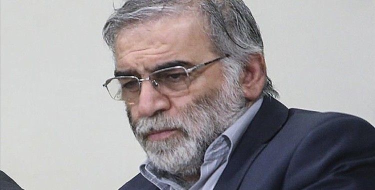 İranlı nükleer bilimci Fahrizade toprağa verildi